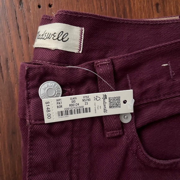 Madewell | Low-Slung Baggy Jeans - Picture 5 of 10